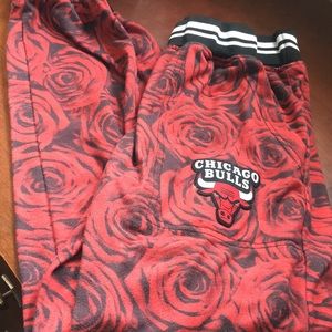 Women’s Chicago Bulls Joggers